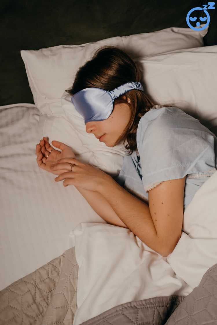 ¿Sabías que el síndrome premenstrual (SPM) puede afectar la calidad del sueño en las mujeres?