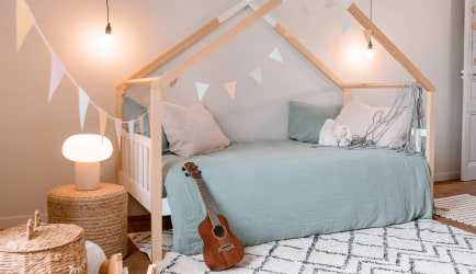 Descubre nuestra reseña de la innovadora Cama Casita Odisea de Hypnia, una cama infantil en forma de casita con colchón de espuma y acabados de calidad.